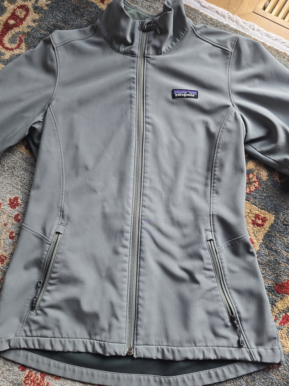 Patagonia Women's Sage Green Full-Zip Soft Shell Jacket